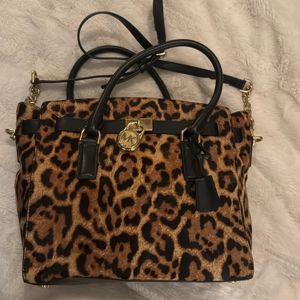 CLOSING 5/10/26 Michael Kors calf hair leopard print bag